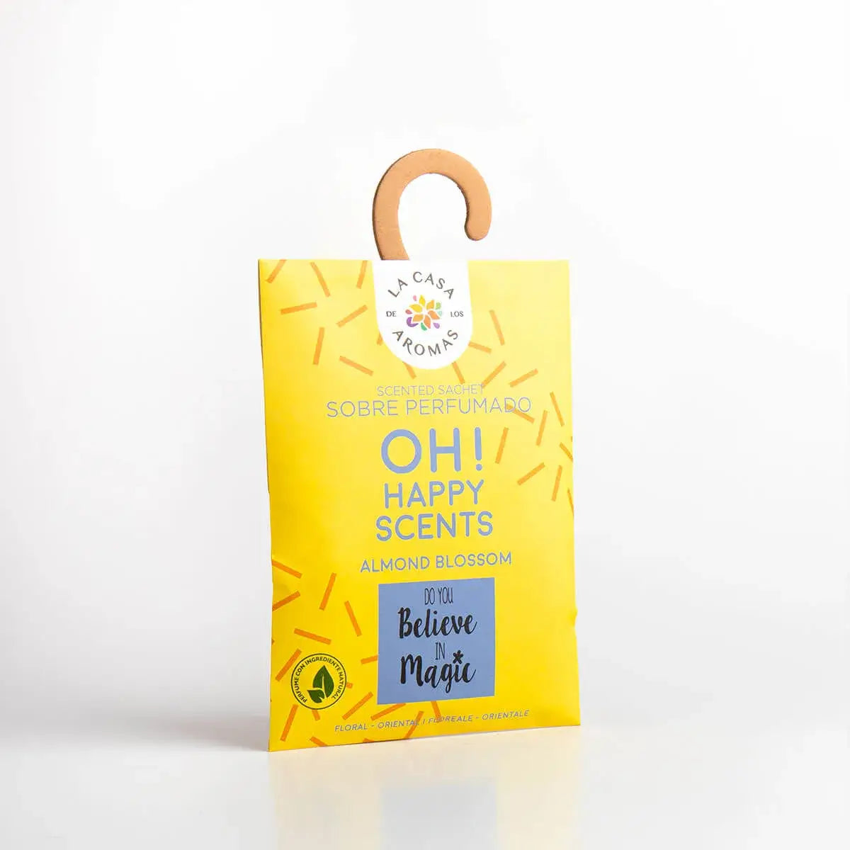 alt="Ambientador Armário OH! Happy Scents Flor de Amêndoa marca La Casa de Los Aromas - Ambientador para armário com aroma de flor de amêndoa da marca La Casa de Los Aromas"