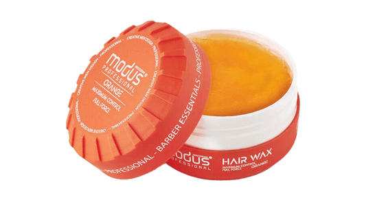 alt="Cera Laranja marca Modus - Cera modeladora de fixação média, ideal para definição flexível e textura natural, proporcionando um estilo leve e duradouro com um acabamento mate."