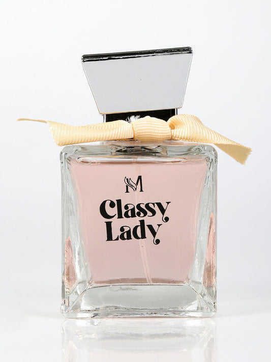 alt="Perfume Classy Lady marca Mirage género Feminino - Fragrância sofisticada e elegante, com notas florais e amadeiradas, ideal para a mulher moderna que busca um toque de classe e requinte."