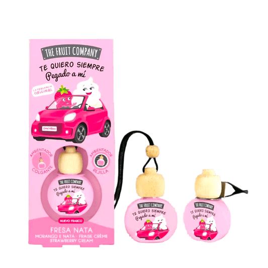 alt="Creme de Morango - Carro marca The Fruit Company - Carro aromatizador com fragrância doce de morango, ideal para perfumar o ambiente do seu veículo, proporcionando uma experiência refrescante e agradável em cada viagem."