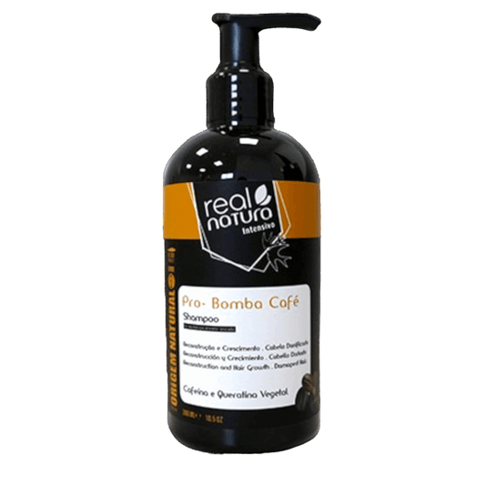 alt="Champô Pro-Bomba Café marca Real Natura - Fórmula enriquecida com café para estimular o crescimento capilar e formulada para crianças, ideal para fortalecer e revitalizar o cabelo, proporcionando um toque macio e volumoso."